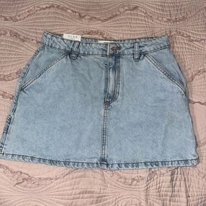 Cargo denim mini skirt